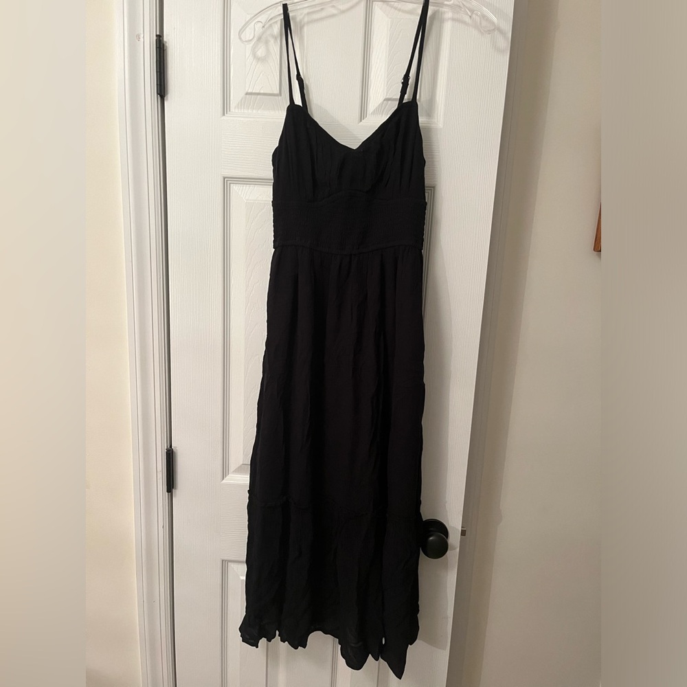 Black Hollister Smocked Waist Sweetheart Midi Dress